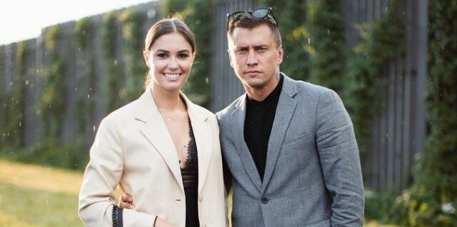 На фоне слухов о романе: Павел Прилучный и Мирослава Карпович танцуют в новом спектакле 