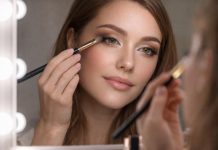 Пять минут — и взгляд другой: экспресс-макияж делает образ собранным и современным