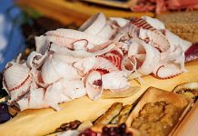 «Жир — это жизнь»: раскрыт особый рацион питания жителей Крайнего Севера