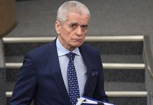 Онищенко: пандемический штамм гриппа может появиться в мире через 1-2 года