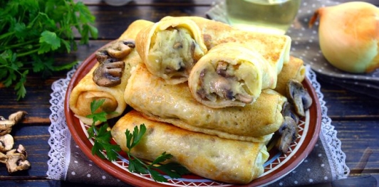 Фото приготовления рецепта: Блинчики с картошкой и грибами - шаг №32