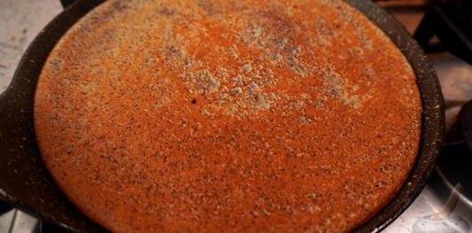 Фото приготовления рецепта: Блинчики с маком, на молоке - шаг №12