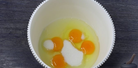 Фото приготовления рецепта: Блинчики с тремя начинками - шаг №8