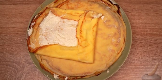 Фото приготовления рецепта: Блинчики с творожной начинкой, в шоколаде - шаг №17