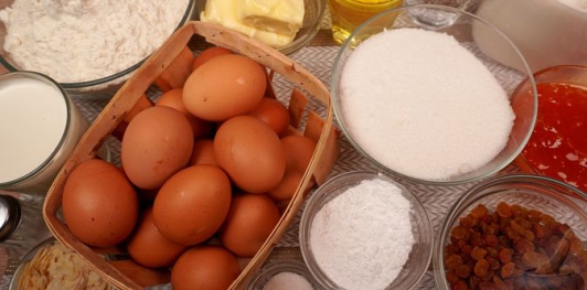 Фото приготовления рецепта: Блинчики сентдёрдьские (блинный торт по-венгерски) - шаг №1