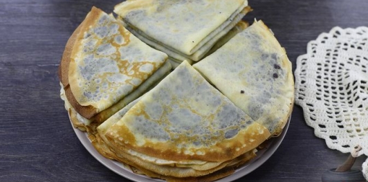 Фото приготовления рецепта: Блины с маковой начинкой - шаг №27