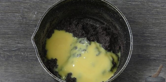 Фото приготовления рецепта: Блины с маковой начинкой - шаг №13