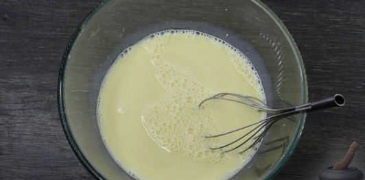 Фото приготовления рецепта: Финский блинный рулет - шаг №9