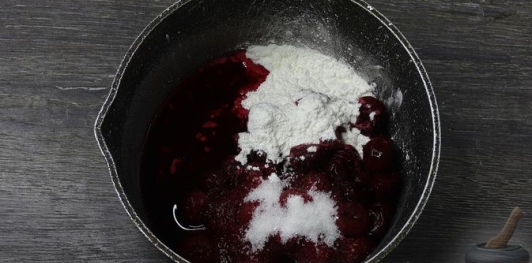 Фото приготовления рецепта: Финский блинный рулет - шаг №2