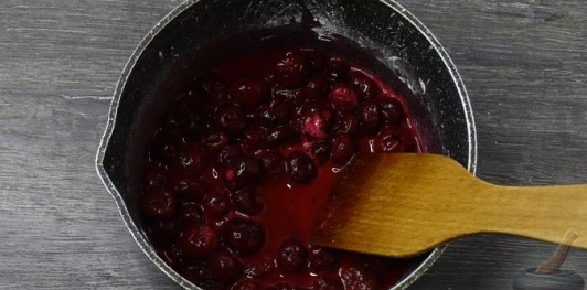 Фото приготовления рецепта: Финский блинный рулет - шаг №3