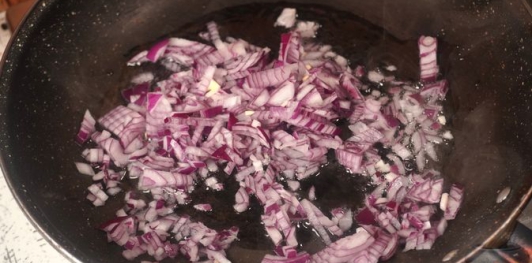 Фото приготовления рецепта: Голубцы с индейкой, рисом и вялеными томатами - шаг №5