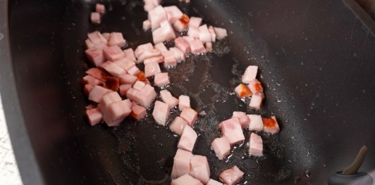 Фото приготовления рецепта: Гуляш из баранины - шаг №3