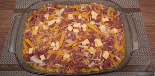 Фото приготовления рецепта: Картофельно-мясная запеканка Харя - шаг №13