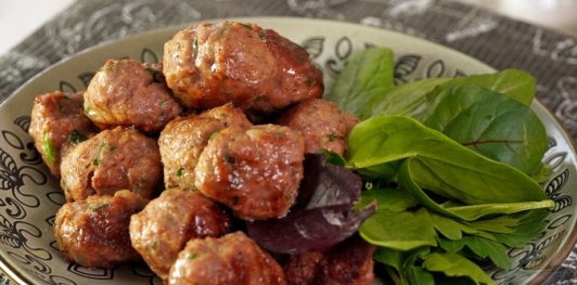 Фото приготовления рецепта: Кёфте джыз-быз (мамины фрикадельки) - шаг №15