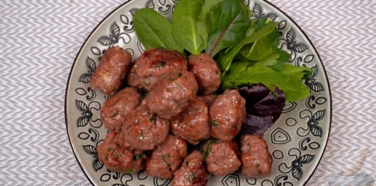 Фото приготовления рецепта: Кёфте джыз-быз (мамины фрикадельки) - шаг №14