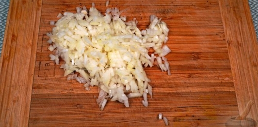 Фото приготовления рецепта: Кёфте джыз-быз (мамины фрикадельки) - шаг №5