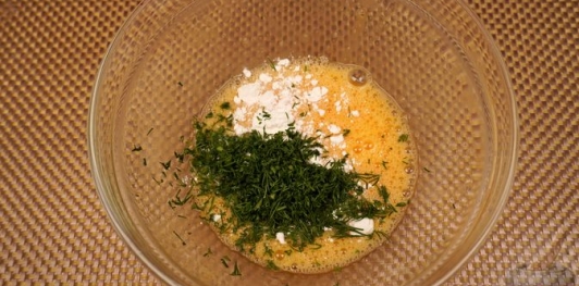 Фото приготовления рецепта: Куриные отбивные в морковном кляре - шаг №5