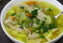 Куриный суп с сельдереем