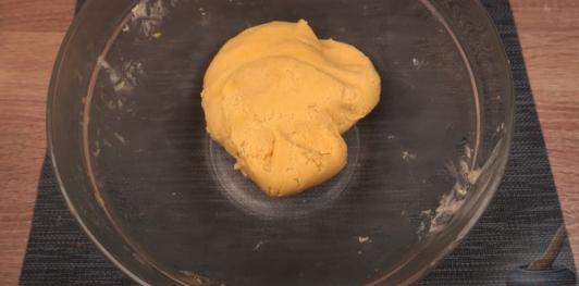 Фото приготовления рецепта: Мазурек с апельсином и шоколадом - шаг №5