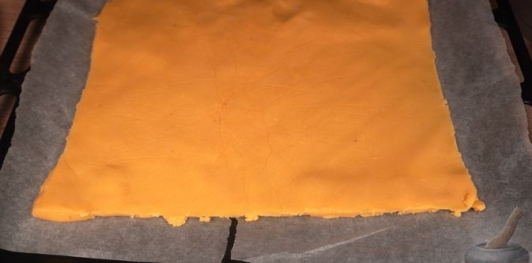 Фото приготовления рецепта: Мазурек с апельсином и шоколадом - шаг №20