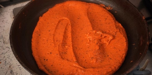 Фото приготовления рецепта: Можжевеловый соус - шаг №16