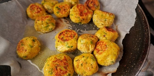 Фото приготовления рецепта: Нут кёфте - шаг №20