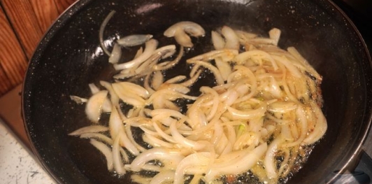 Фото приготовления рецепта: Омлет с овощами - шаг №5