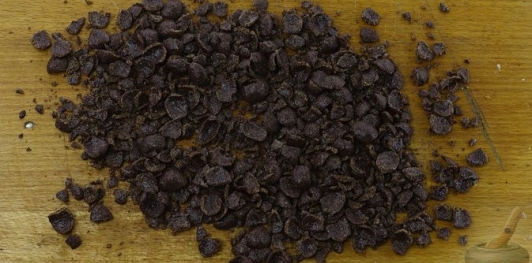 Фото приготовления рецепта: Песочный рулет с кукурузными хлопьями - шаг №15