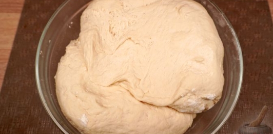 Фото приготовления рецепта: Пирожки "Хмельницкие" с горохом - шаг №12