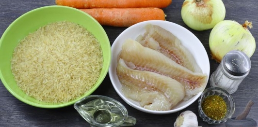 Фото приготовления рецепта: Рыбный плов - шаг №1