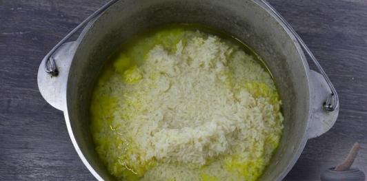 Фото приготовления рецепта: Рыбный плов - шаг №16