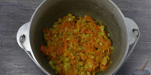 Фото приготовления рецепта: Рыбный плов - шаг №14