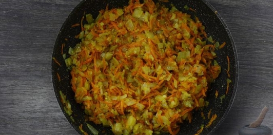 Фото приготовления рецепта: Рыбный плов - шаг №13