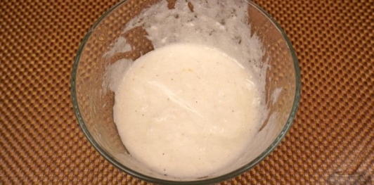 Фото приготовления рецепта: Салат с кольраби и яблоками - шаг №9