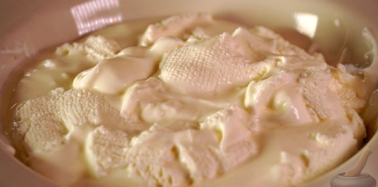 Фото приготовления рецепта: Сыр лабне (молодой) - шаг №8