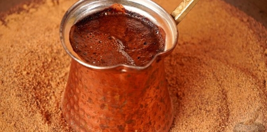 Фото приготовления рецепта: Турецкий кофе - шаг №7