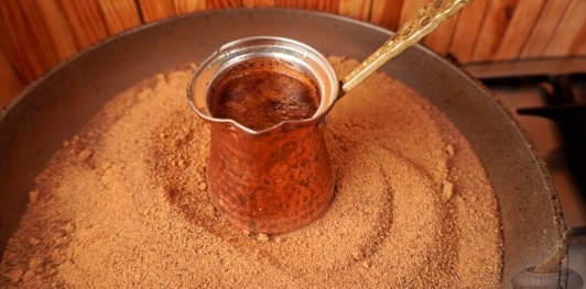 Фото приготовления рецепта: Турецкий кофе - шаг №6