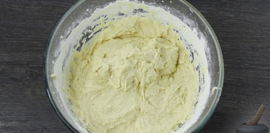 Фото приготовления рецепта: Творожные блины-пирожки со сладкой творожной начинкой - шаг №10