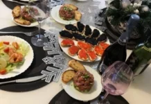 Врачи рассказали, какие красные продукты будут полезны на новогоднем столе