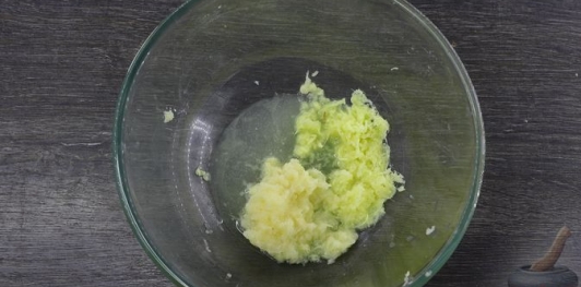 Фото приготовления рецепта: Жареная говядина по-корейски - шаг №4