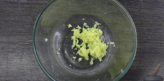 Фото приготовления рецепта: Жареная говядина по-корейски - шаг №3