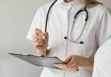 Названа стоимость лечения рака в России