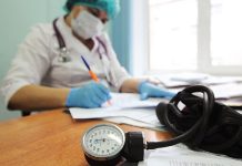 Врачи рассказали, можно ли оградить себя от вирусов и бактерий