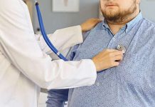 Миронов призвал главу Минздрава удлинить первый прием терапевтов до 30 минут