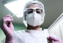 Будет ли в России вспышка кори, объяснил врач