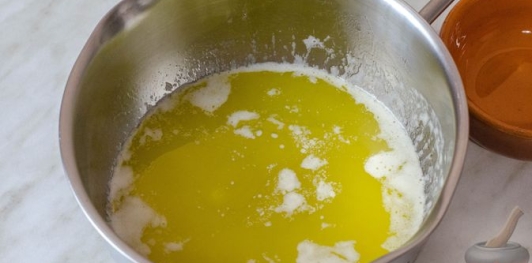 Фото приготовления рецепта: Баница с брынзой (из теста фило) - шаг №2