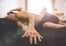 Врач объяснил, как не стоит продлевать половой акт