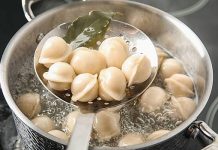 Некоторых россиян призвали отказаться от пельменей