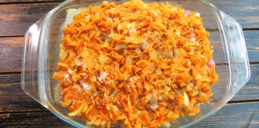 Фото приготовления рецепта: Картофельная запеканка с курицей - шаг №10