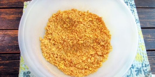 Фото приготовления рецепта: Куриные наггетсы в духовке - шаг №8